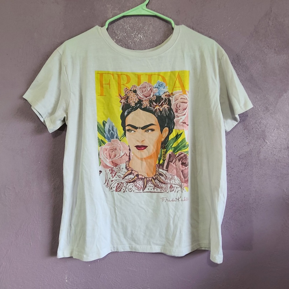 Frida Kahlo Graphic T Shirt Women L Large White Floral Portrait Art Tee Feminist
